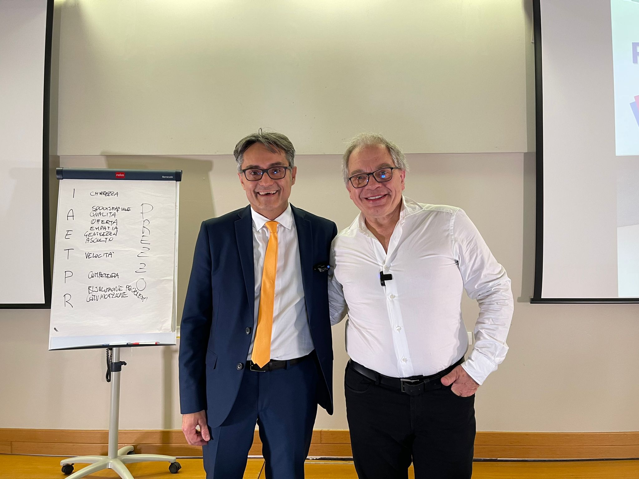 Il prof. Daniele Rimini e l'attore Marco Marzocca